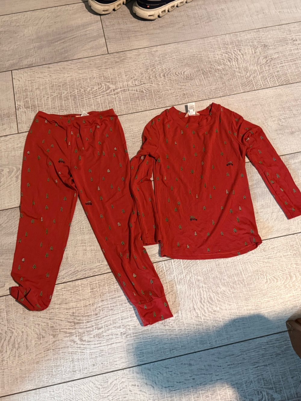 Eberjey Christmas Tree & Truck Pajama Top – Size 6 🎄🚚
